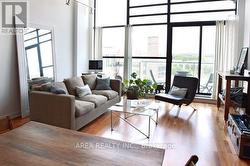 403 - 43 HANNA AVENUE  Toronto, ON M6K 1X1