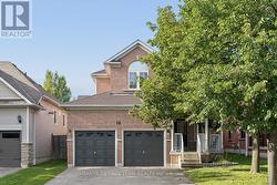 16 CORIANNE AVENUE  Whitby, ON L1M 2J2