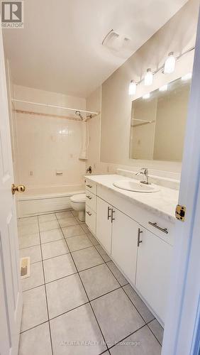 249 Teal Crescent, Ottawa, ON 