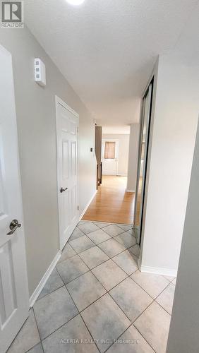 249 Teal Crescent, Ottawa, ON 