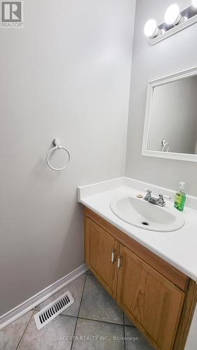 249 Teal Crescent, Ottawa, ON 