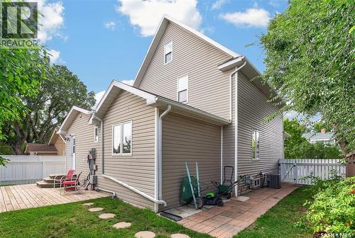 1129 1St Avenue Ne, Moose Jaw, SK 