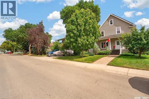 1129 1St Avenue Ne, Moose Jaw, SK 