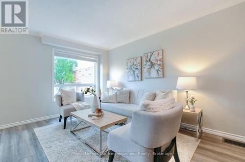 38 WILKINS CRESCENT  Clarington (Courtice), ON L1E 3B8