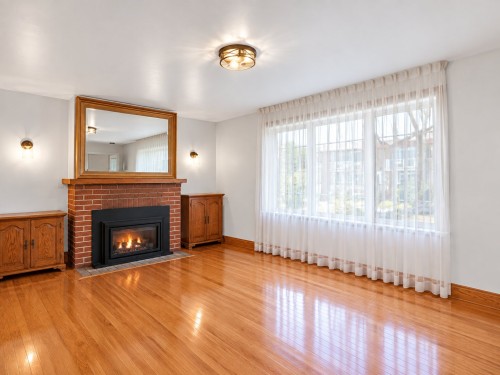 Salon - 1164 Rue Osborne, Montréal (Verdun/Île-Des-Soeurs), QC 