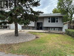 114 ROTHWELL CRESCENT  Regina, SK S4N 1R6