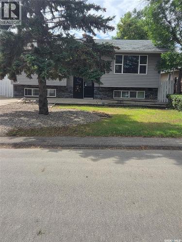 114 Rothwell Crescent, Regina, SK 