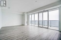 5005 - 70 ANNIE CRAIG DRIVE  Toronto, ON M8V 0C4
