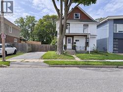 39 OAKLAND Avenue  Welland, ON L3C 2B8