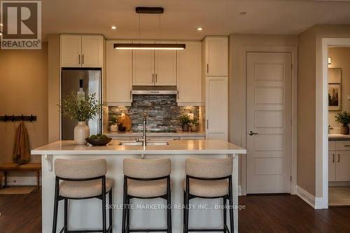 1301 - 2025 Maria Street, Burlington, ON 