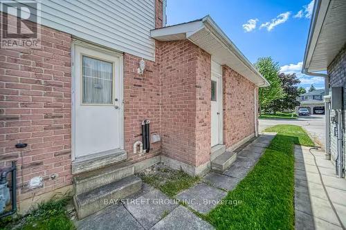 BASEMENT - 27 GLADIOLA COURT , Whitby, Ontario L1R 1N8 3
