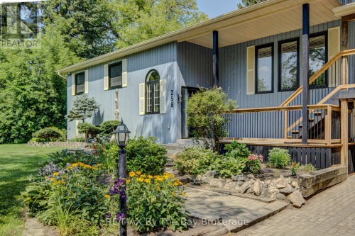 258 SUNNIDALE STREET  Clearview (Stayner), ON L0M 1S0