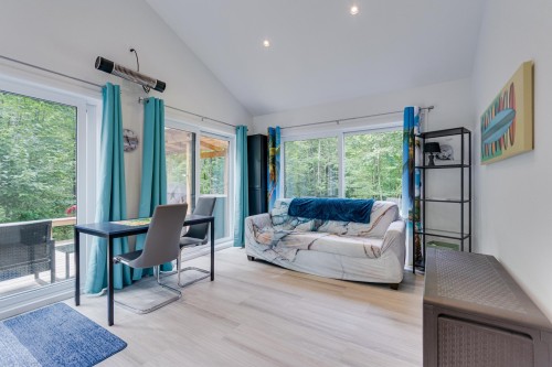 Solarium/Verrière - 99 Ch. Du Huard, Val-Des-Bois, QC 