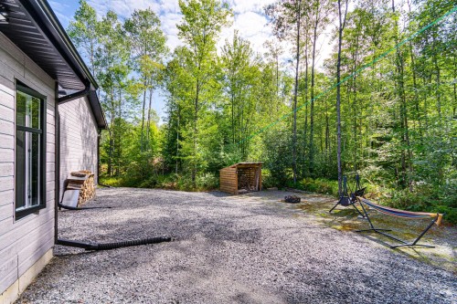 Cour - 99 Ch. Du Huard, Val-Des-Bois, QC 
