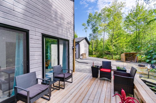 Balcon - 99 Ch. Du Huard, Val-Des-Bois, QC 