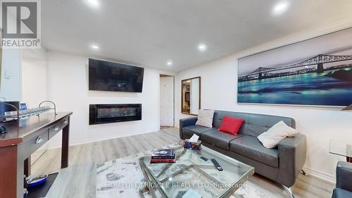 374 Book Road, Grimsby, ON 