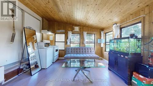374 Book Road, Grimsby, ON 