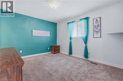 9 Country Club Road, Cayuga, ON 