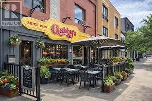 729 Danforth Avenue, Toronto, ON 
