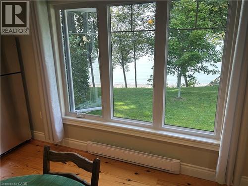23 Upper Mohawk Point, Lowbanks, ON 
