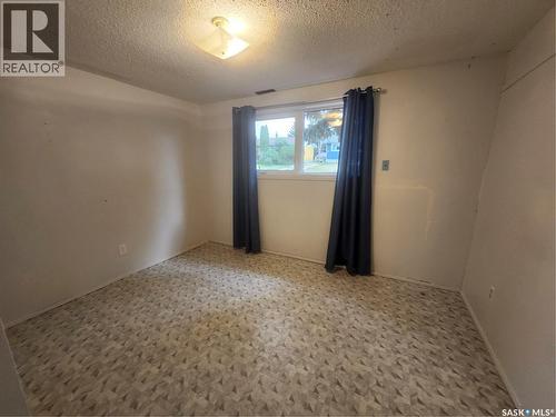 413 2Nd Street N, Cabri, SK 