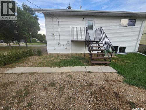 413 2Nd Street N, Cabri, SK 