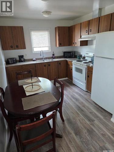 413 2Nd Street N, Cabri, SK 