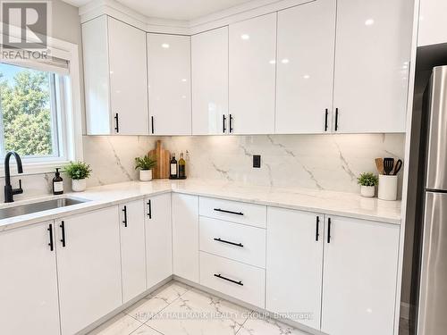 3A - 131 CAMELIA AVENUE , Ottawa, Ontario K1K 2X5 5