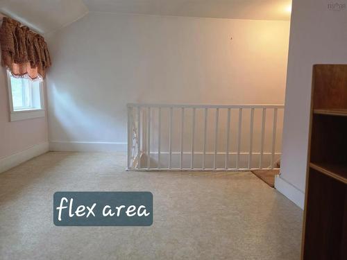 5176 Hwy 201, West Paradise, NS 