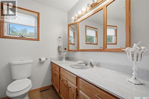 504 3Rd Street E, Watrous, SK 