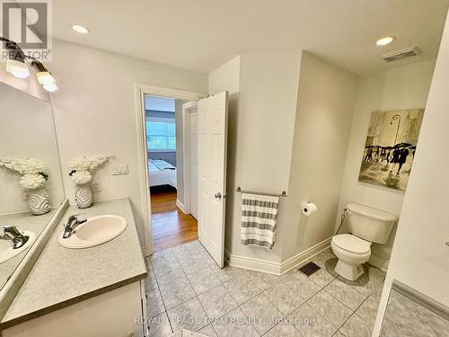 253 Berrigan Drive, Ottawa, ON 