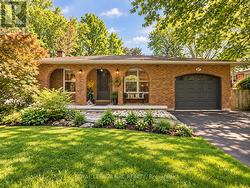 37 SPRUCESIDE CRESCENT  Pelham (Fonthill), ON L3E 0G1
