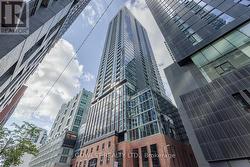3111 - 88 BLUE JAYS WAY  Toronto, ON M5V 0L7