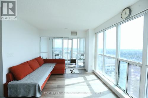 3710 - 50 TOWN CENTRE COURT , Toronto, Ontario M1P 0A9 3