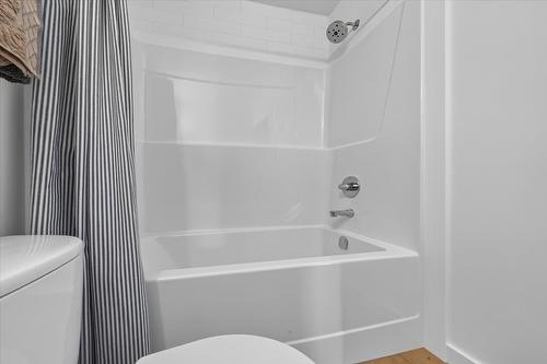 46-2098 Pine Tree Way, Invermere, BC 