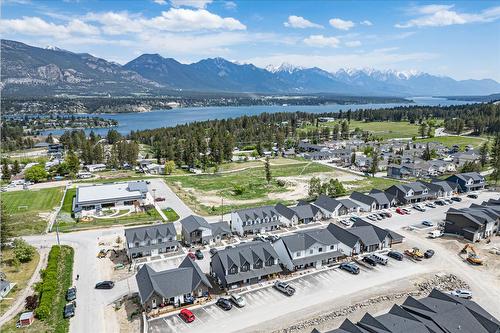 46-2098 Pine Tree Way, Invermere, BC 