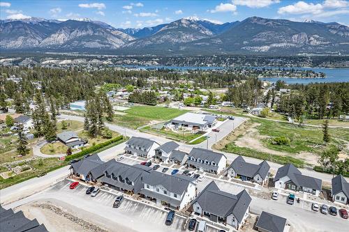 46-2098 Pine Tree Way, Invermere, BC 