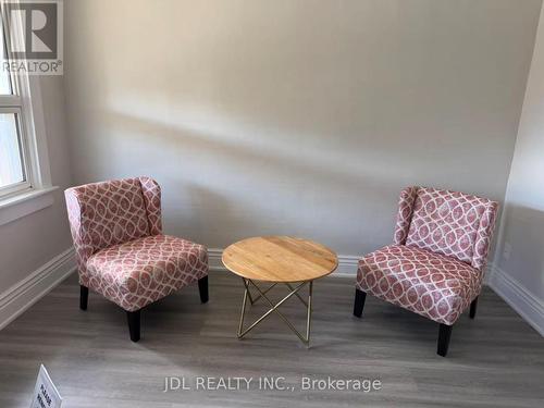 6269 ASH STREET , Niagara Falls, Ontario L2G 2H4 4