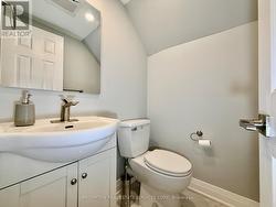 3RD WASHROOM (POWDER ROOM) - 