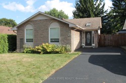 106 Appleford Road  Hamilton, ON L9C 6B8