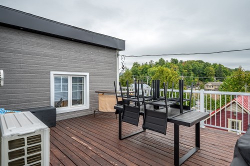 Balcon - 39 Rue Morin, Sainte-Adèle, QC 