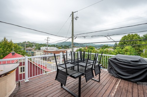 Balcon - 39 Rue Morin, Sainte-Adèle, QC 
