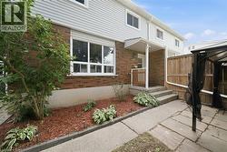 63 METCALFE Crescent Unit# C  Brantford, ON N3R 2L7
