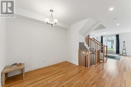 330 MAKOBE LANE , Ottawa, Ontario K4M 0M1 3