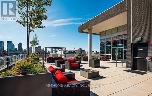 608 - 10 Willison Square, Toronto, ON 