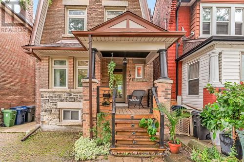 Upper - 109 Northcliffe Boulevard, Toronto, ON 