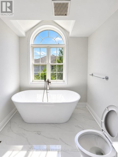 513 Mariner Drive, Waterloo, ON 