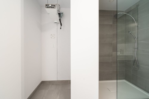 Bathroom - 201-1330 Rue Olier, Montréal (Le Sud-Ouest), QC 