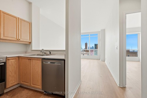 2014-7 King Street E, Toronto, ON 