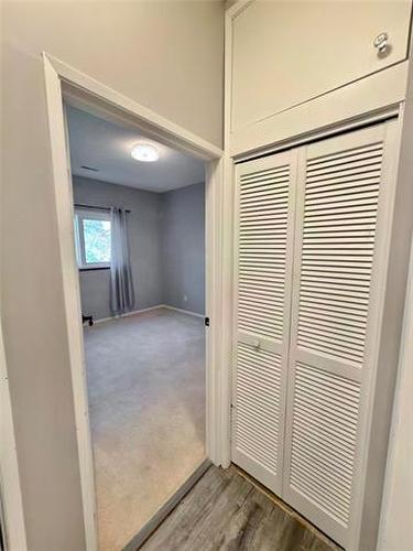 202-256 Greenway Cr, Winnipeg, MB 